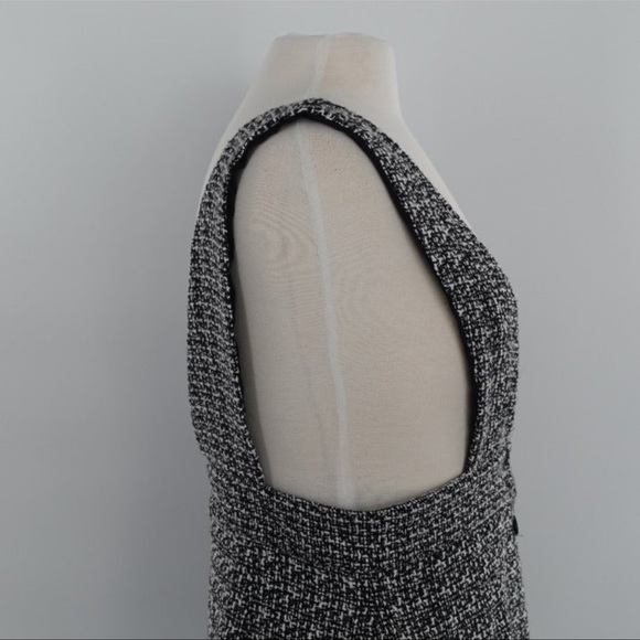 Tweed jumper dress with fringed hemline - Picture 6 of 9